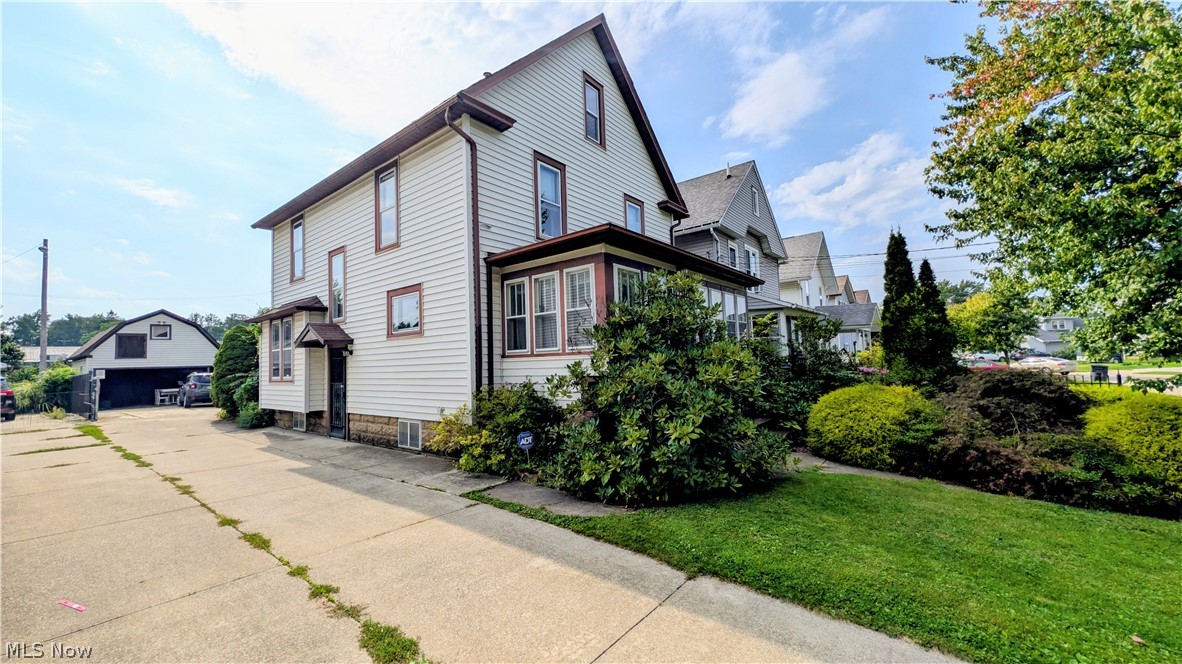 132 Grove Drive Ashtabula OH 44004