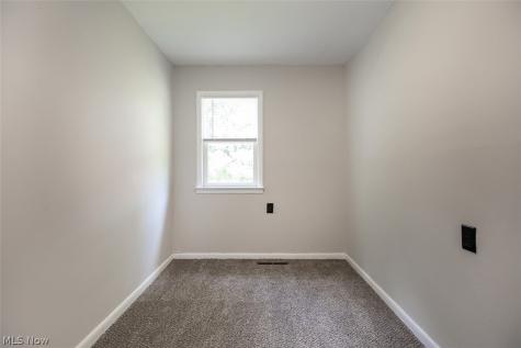 4215 Tapper Road Norton OH 44203