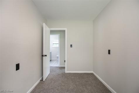 4215 Tapper Road Norton OH 44203