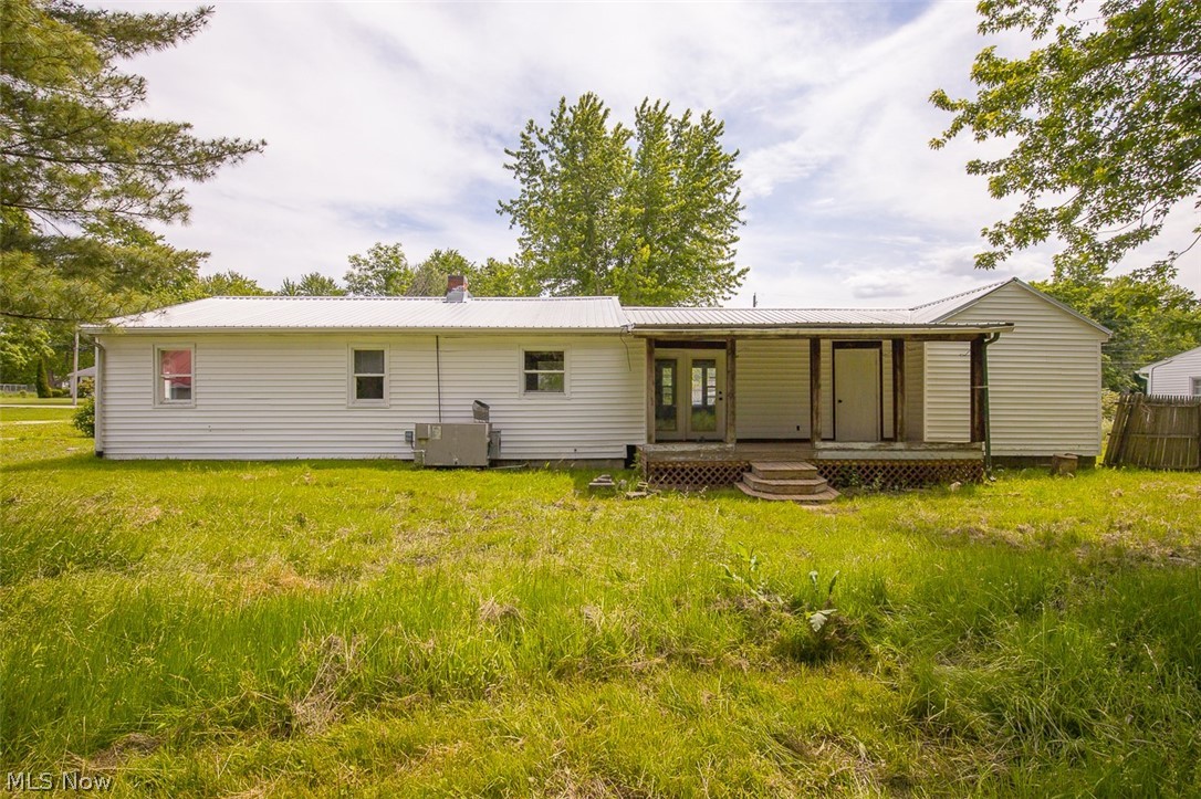 4215 Tapper Road Norton OH 44203