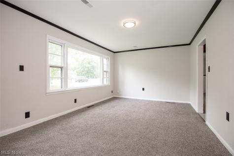 4215 Tapper Road Norton OH 44203