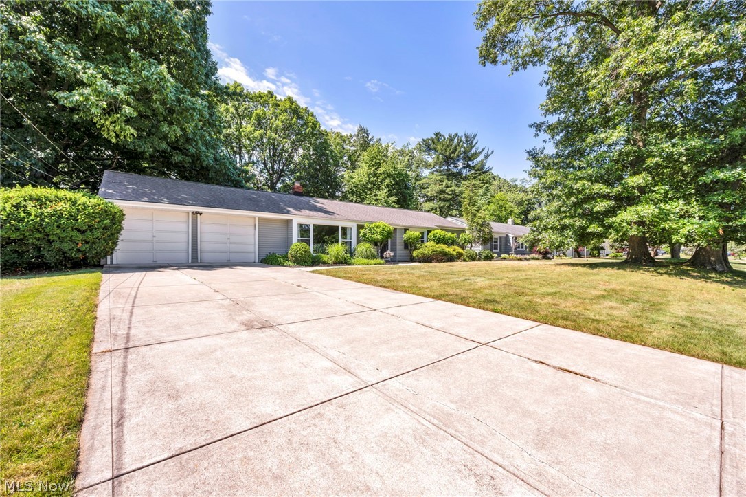 23111 Lincolnshire Drive Bay Village OH 44140