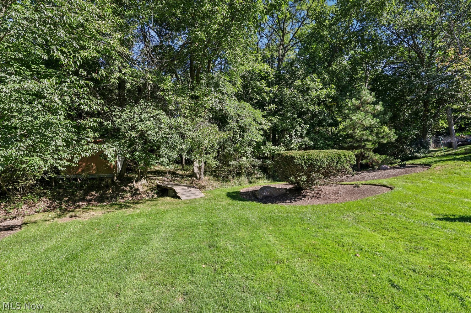 7606 Akins Road North Royalton OH 44133