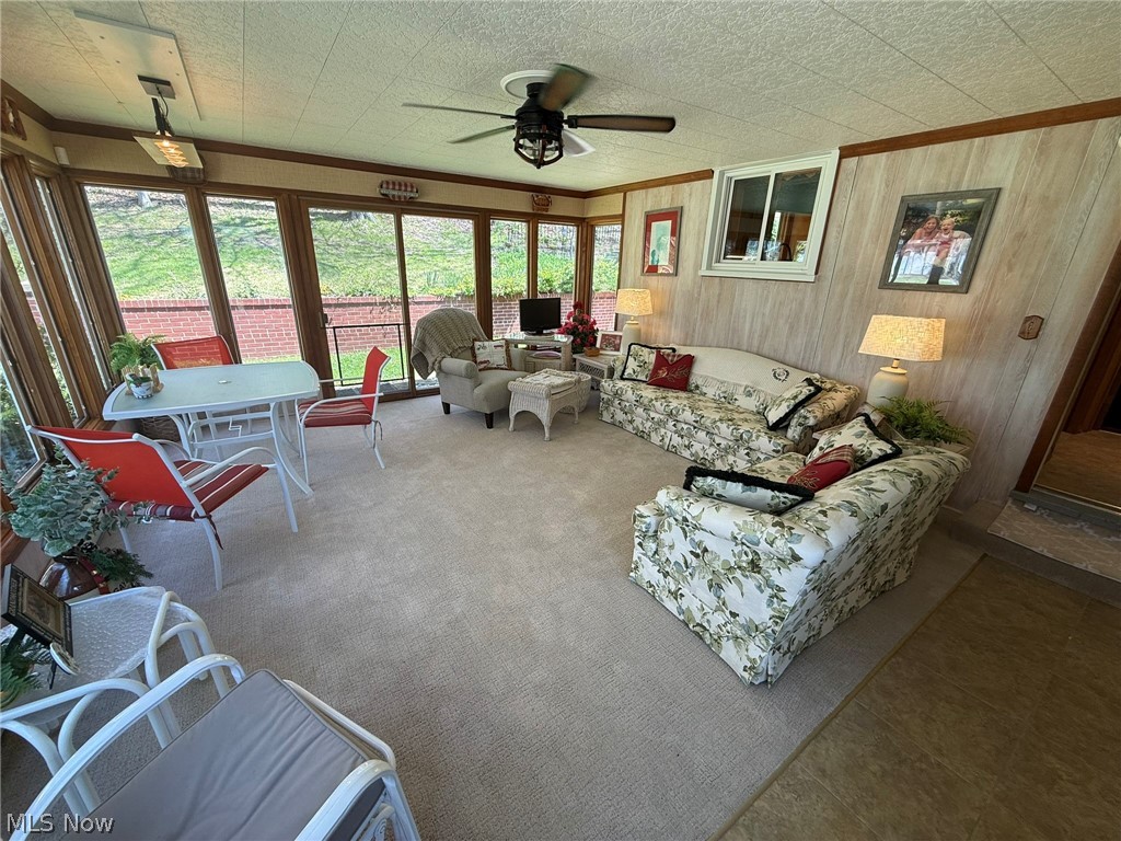 6145 Wolf Run Road SE Dennison OH 44621