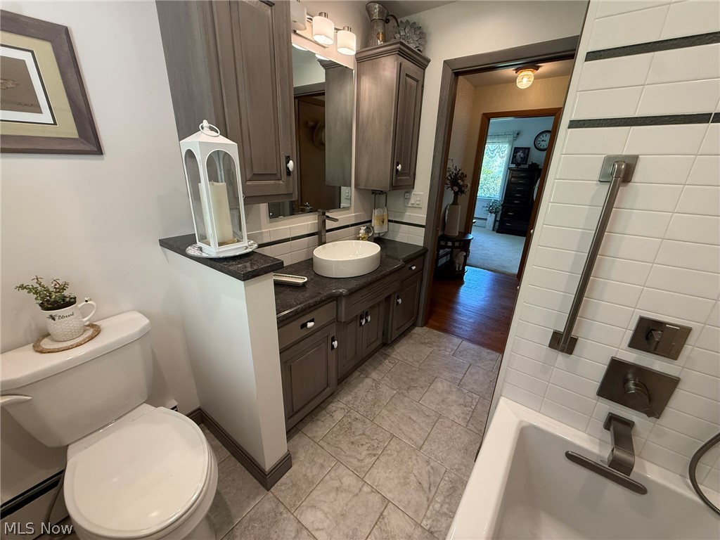 6145 Wolf Run Road SE Dennison OH 44621
