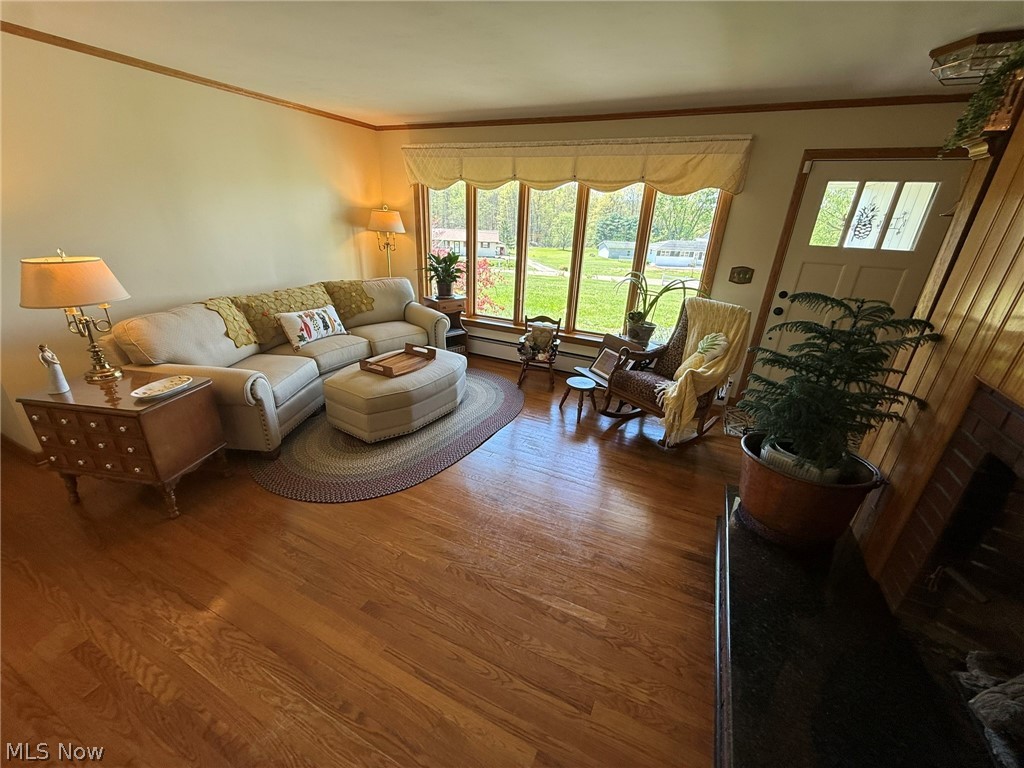 6145 Wolf Run Road SE Dennison OH 44621