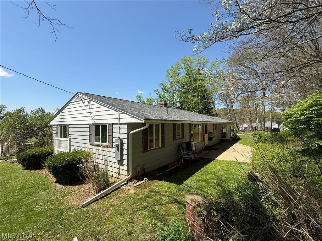 6145 Wolf Run Road SE Dennison OH 44621