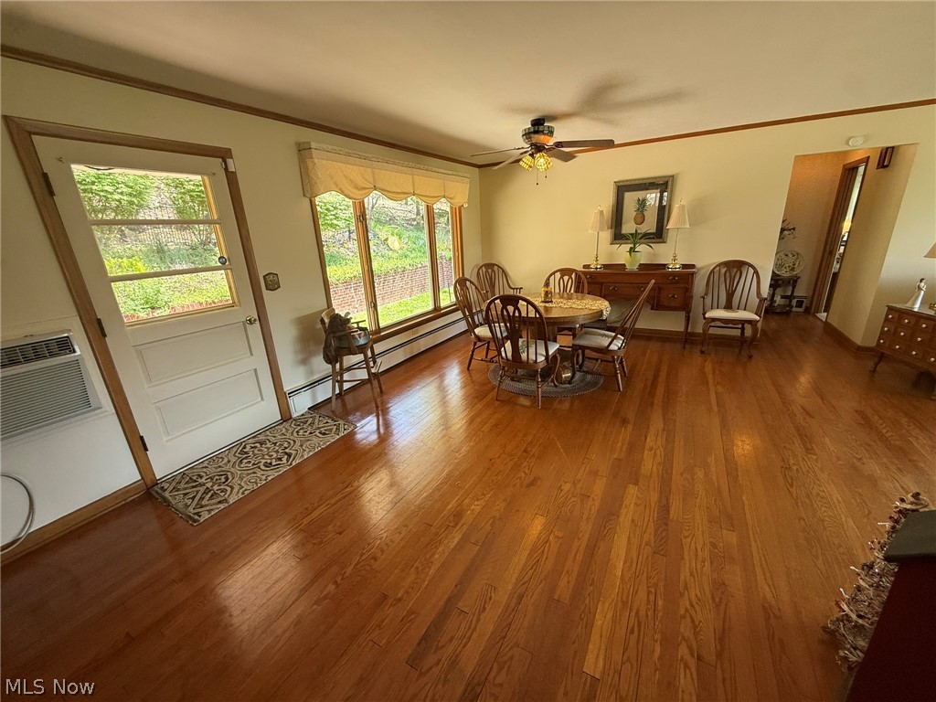 6145 Wolf Run Road SE Dennison OH 44621