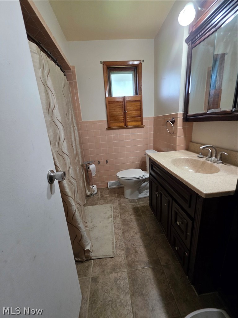 5926 Louise Avenue NW Champion OH 44483