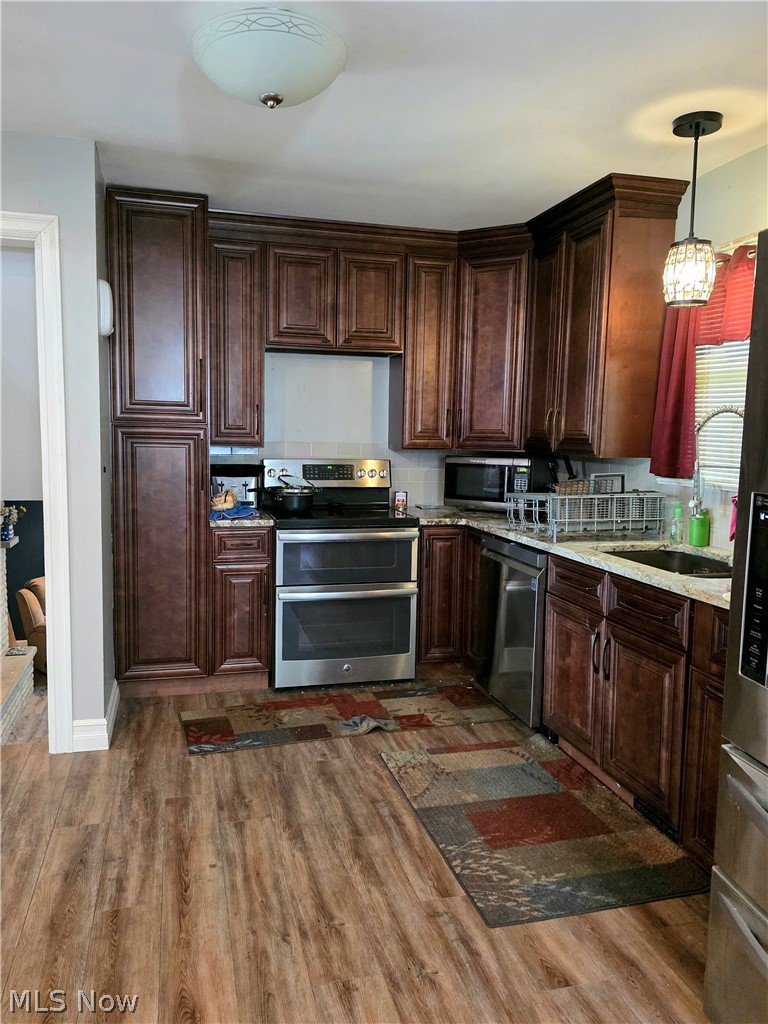 5926 Louise Avenue NW Champion OH 44483