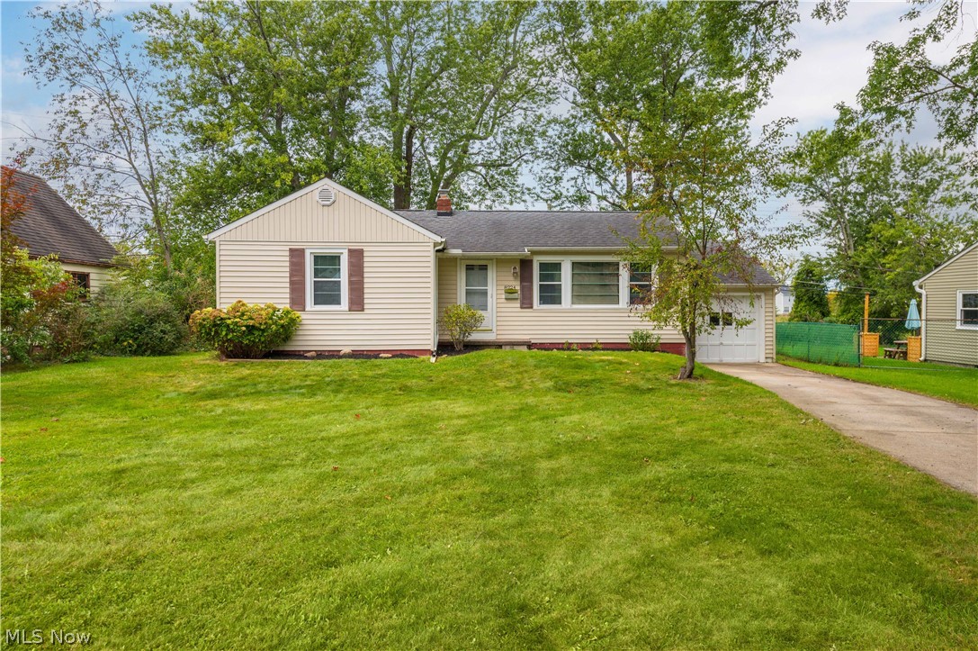 8224 Westmoor Road Mentor OH 44060