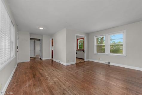 8224 Westmoor Road Mentor OH 44060