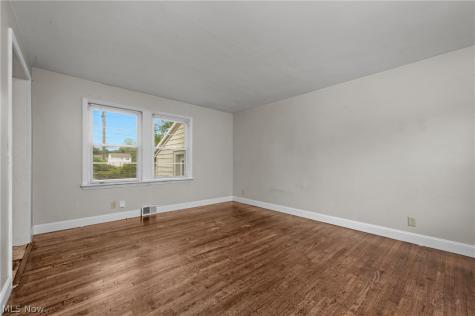 8224 Westmoor Road Mentor OH 44060