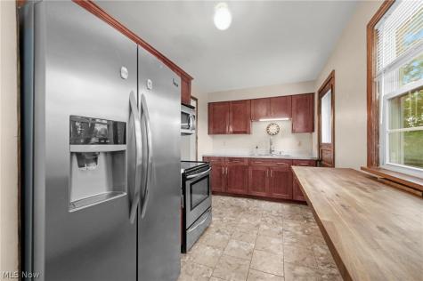 8224 Westmoor Road Mentor OH 44060