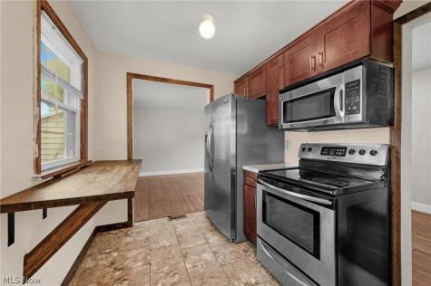 8224 Westmoor Road Mentor OH 44060