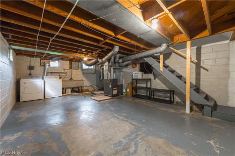 8224 Westmoor Road Mentor OH 44060