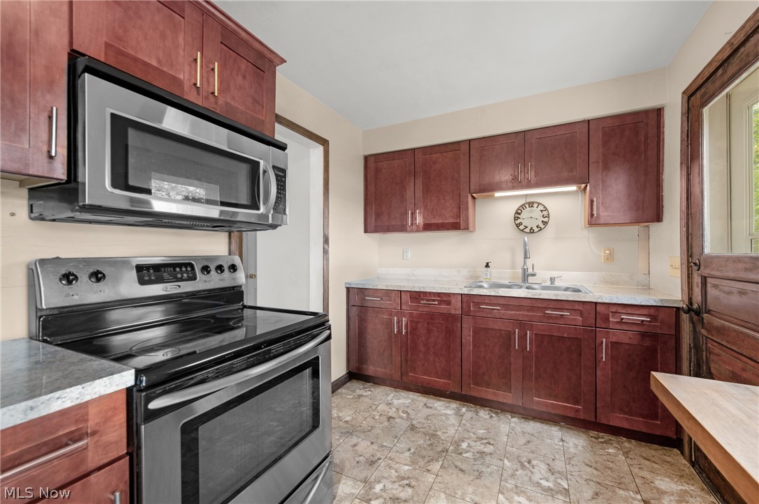 8224 Westmoor Road Mentor OH 44060