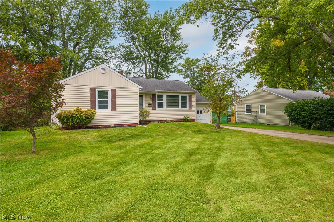 8224 Westmoor Road Mentor OH 44060