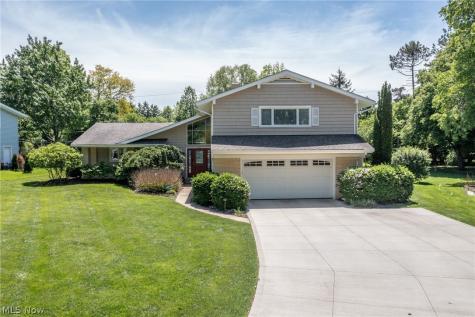 24602 Hawthorne Drive Beachwood OH 44122