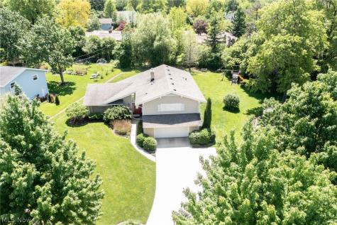 24602 Hawthorne Drive Beachwood OH 44122