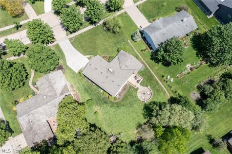 24602 Hawthorne Drive Beachwood OH 44122