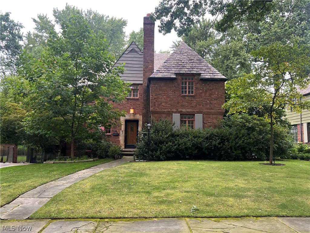 15541 Brewster Road East Cleveland OH 44112