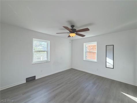2604 Whitehaven Boulevard Steubenville OH 43952