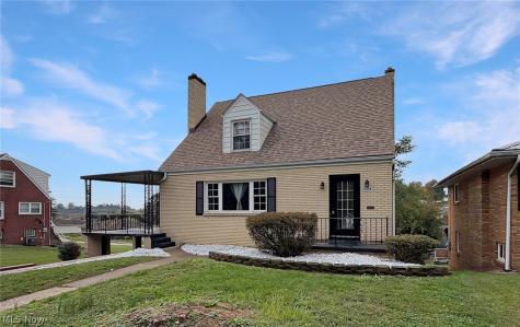 2604 Whitehaven Boulevard Steubenville OH 43952