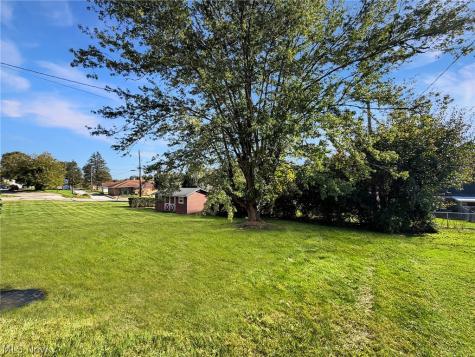 2604 Whitehaven Boulevard Steubenville OH 43952