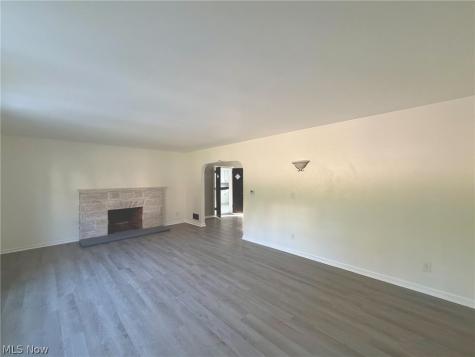 2604 Whitehaven Boulevard Steubenville OH 43952