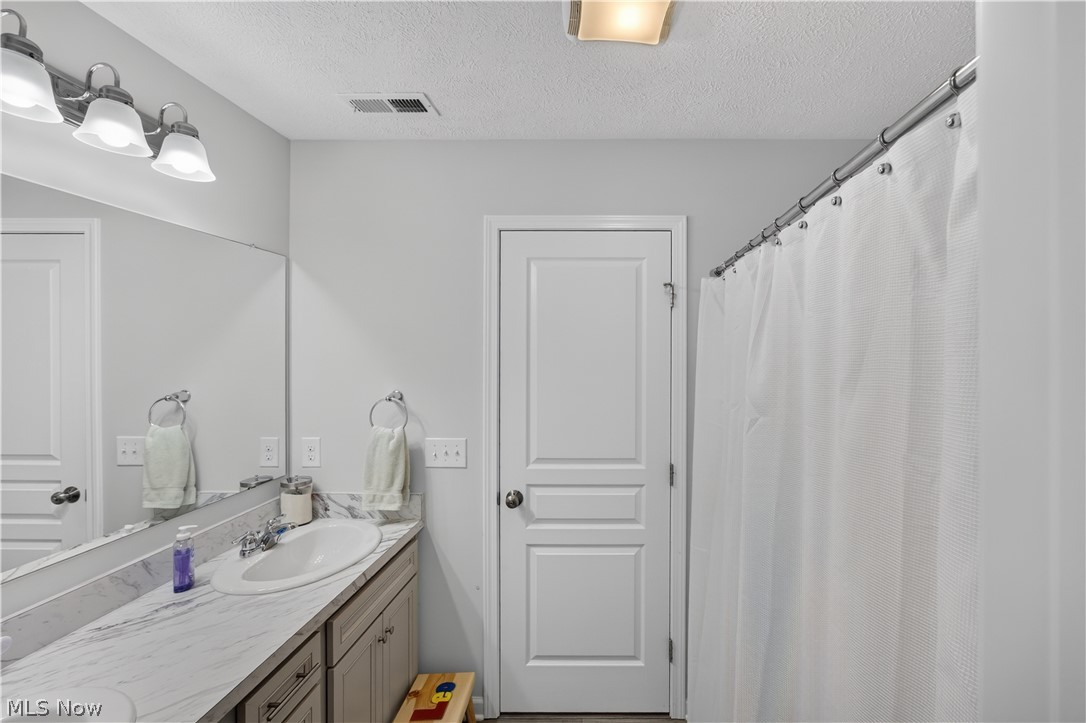 8643 Tahoe Drive Macedonia OH 44056
