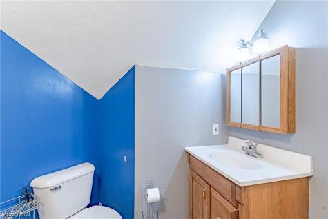 106 E Dresden Avenue Akron OH 44301