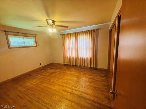 24346 Paradise Lane Euclid OH 44123