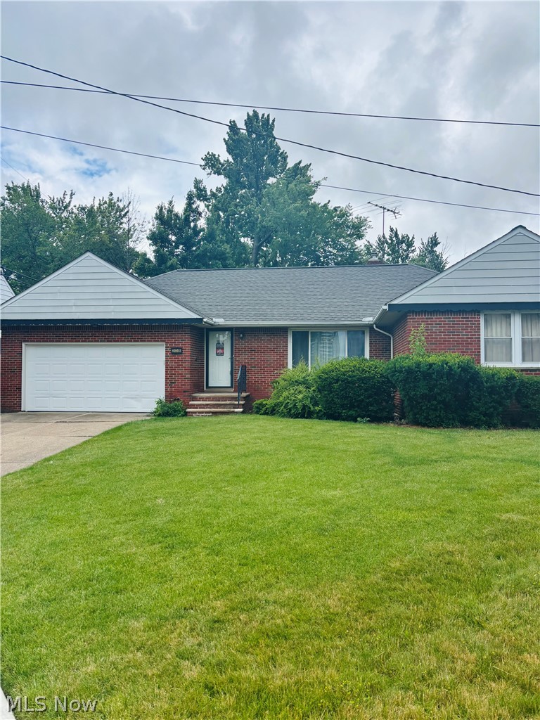 24346 Paradise Lane Euclid OH 44123