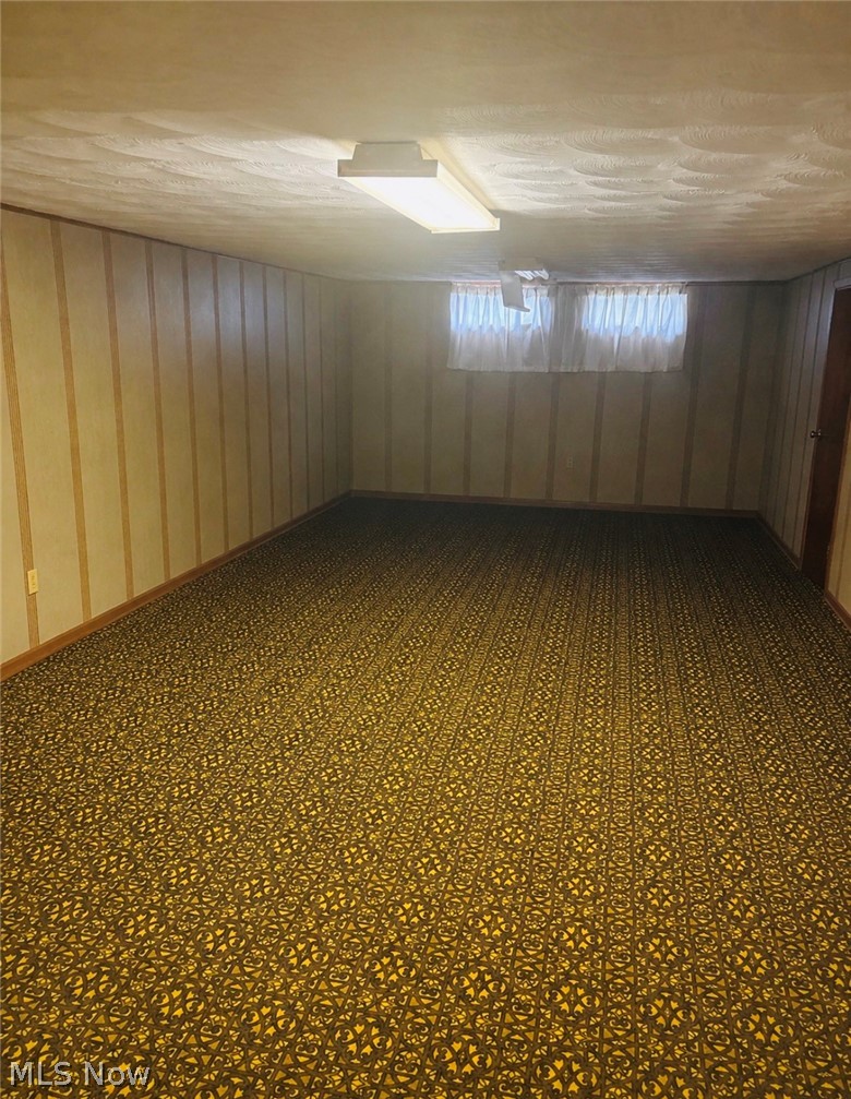 24346 Paradise Lane Euclid OH 44123