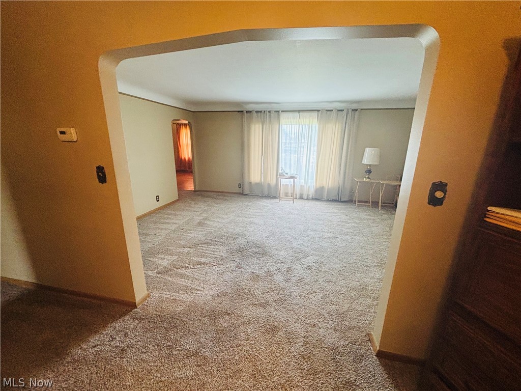 24346 Paradise Lane Euclid OH 44123