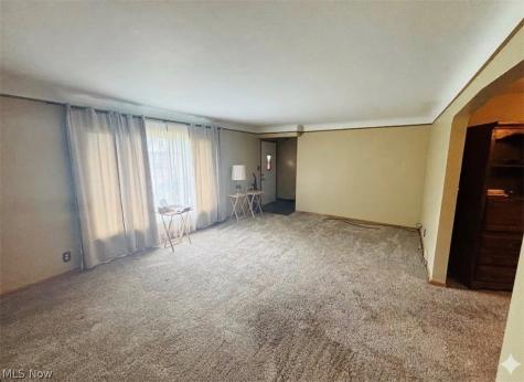 24346 Paradise Lane Euclid OH 44123