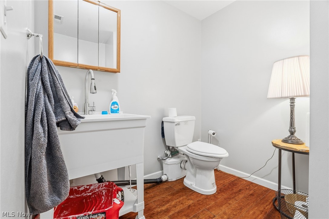 6055 Apple Street Louisville OH 44641