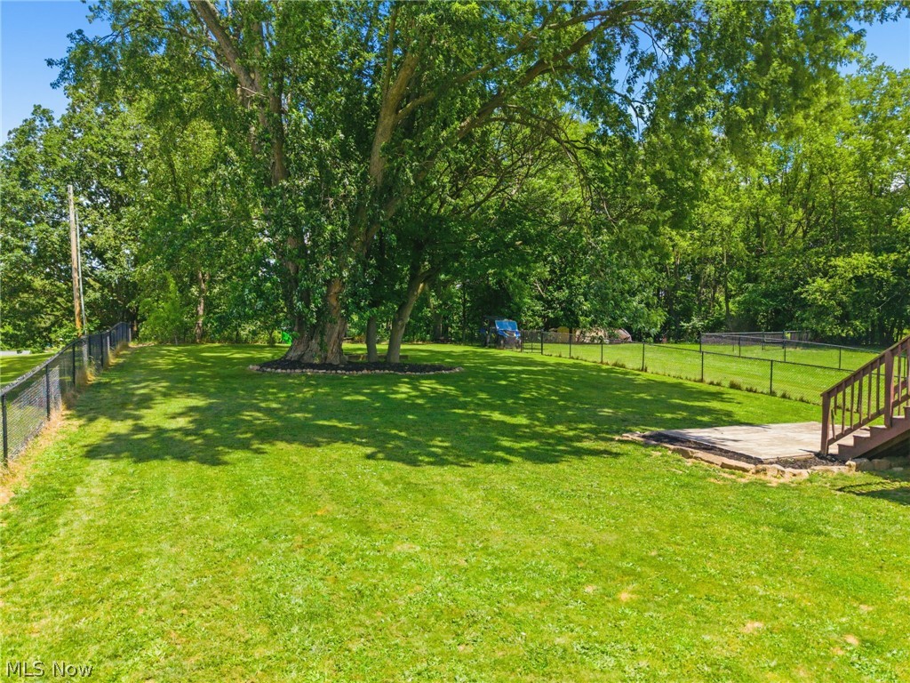 6055 Apple Street Louisville OH 44641