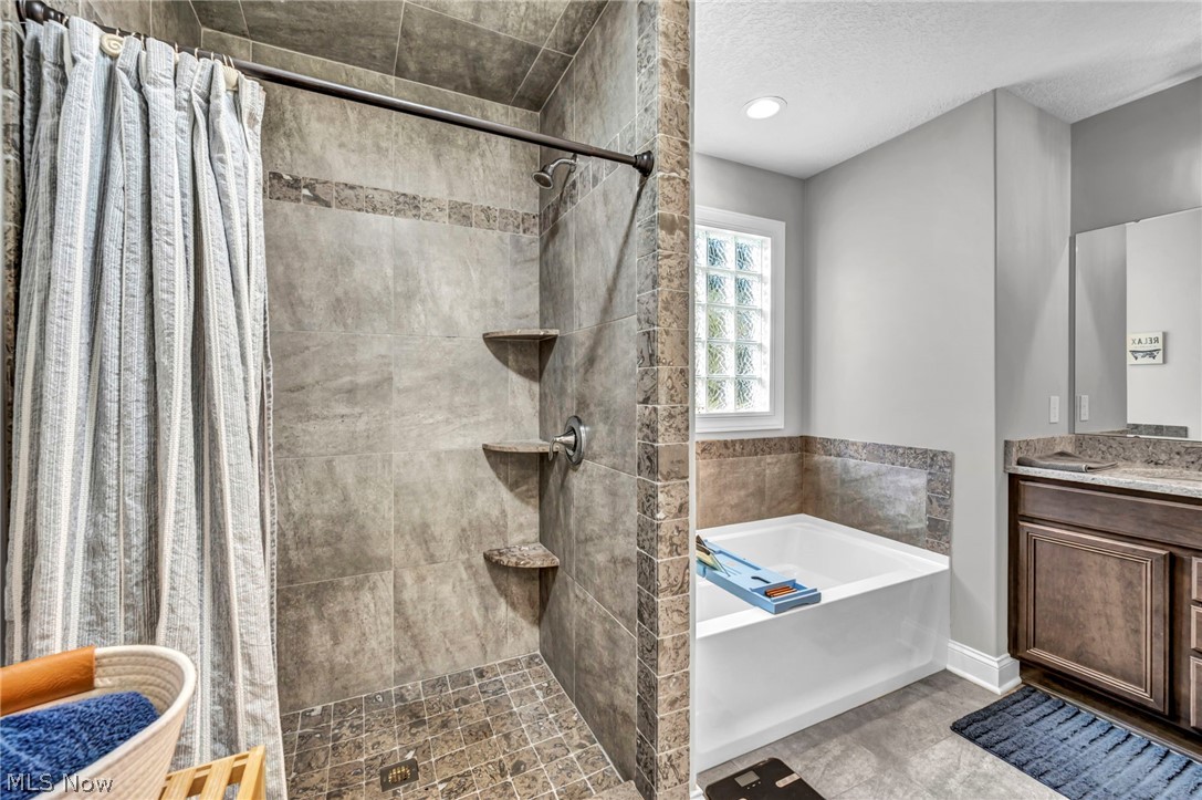 3998 Mary Way Canfield OH 44406