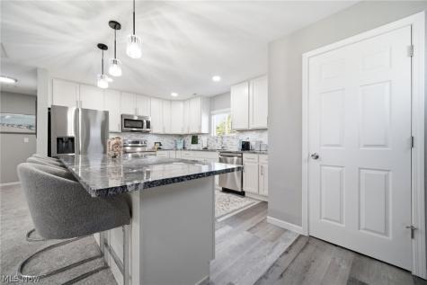 740 N Huntington Street Medina OH 44256