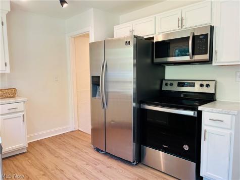 13629 Granger Road Garfield Heights OH 44125