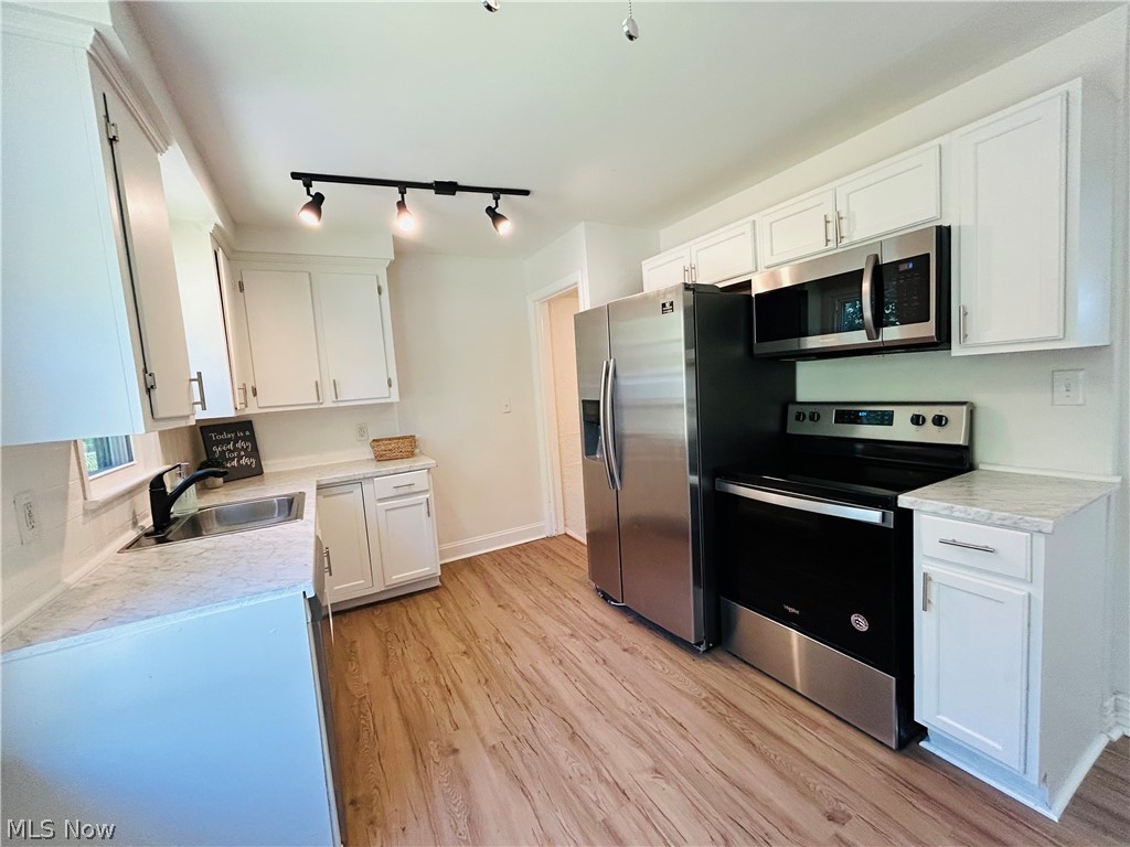 13629 Granger Road Garfield Heights OH 44125