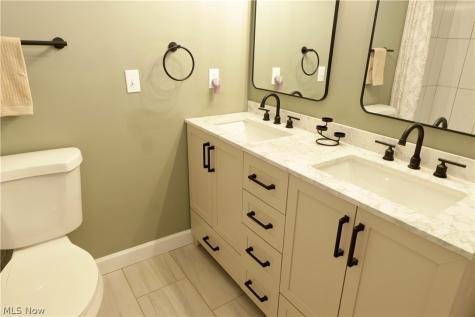 8859 Bender Road North Ridgeville OH 44039