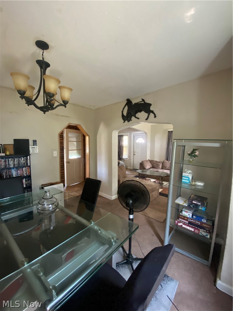 1536 E 195th Street Euclid OH 44117