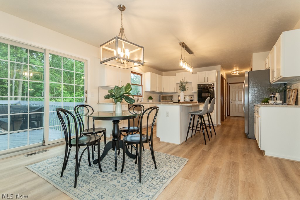 8555 Red Oak Drive Chesterland OH 44026