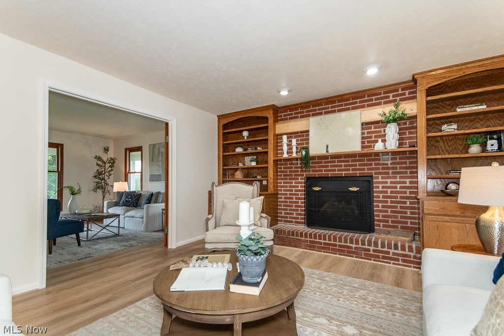 8555 Red Oak Drive Chesterland OH 44026