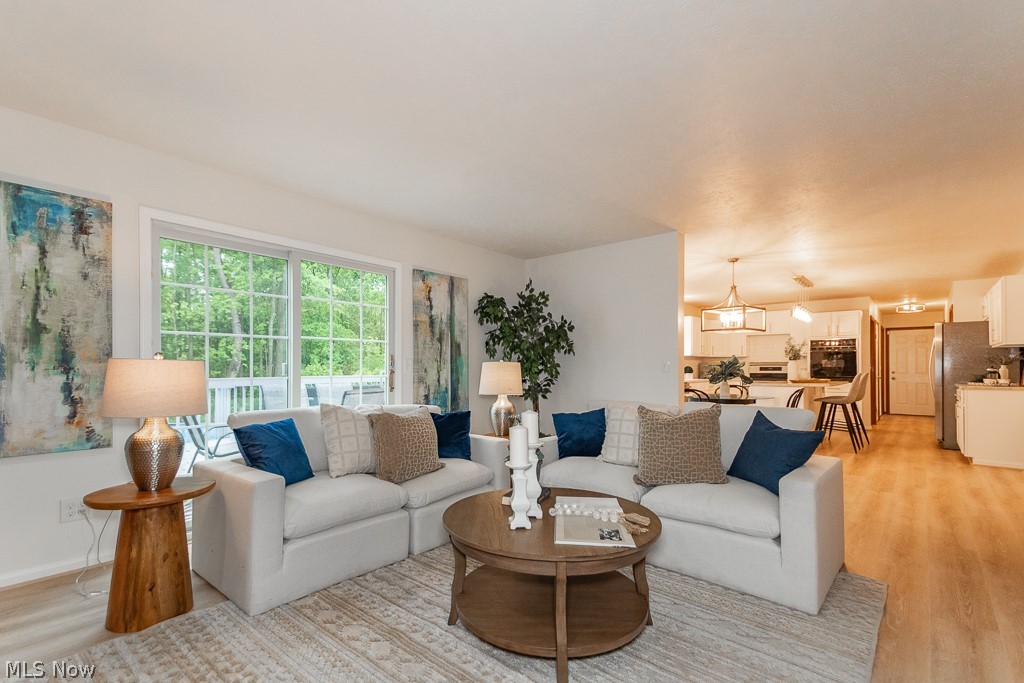 8555 Red Oak Drive Chesterland OH 44026