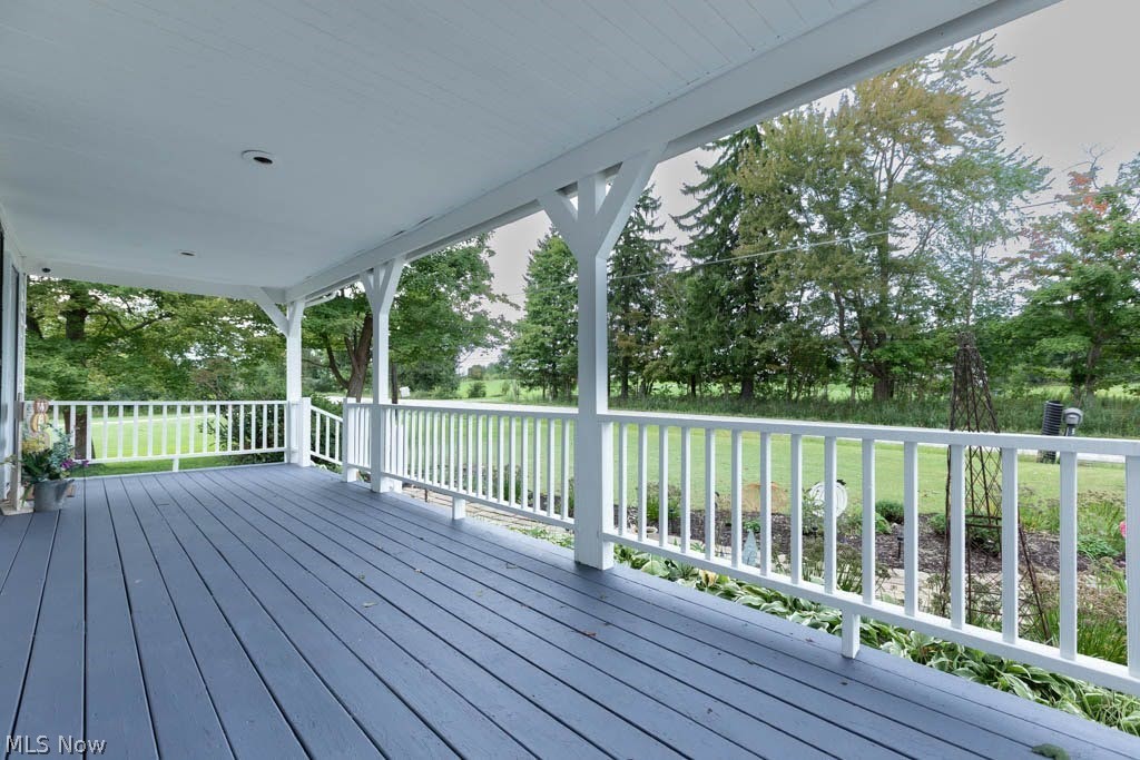 15911 Gar Highway Montville OH 44064