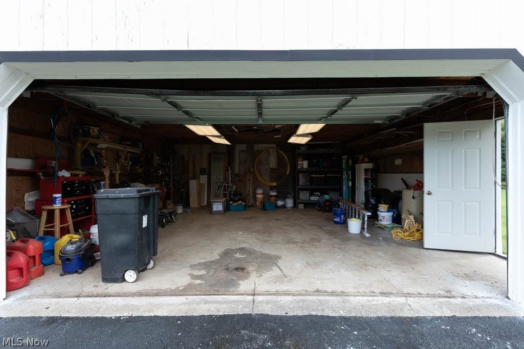 15911 Gar Highway Montville OH 44064